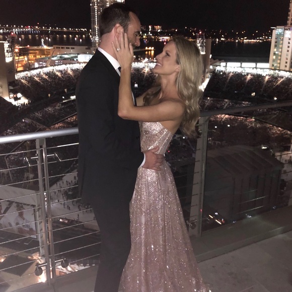 Hi! I’m Brittany 💕 - Picture 7 of 8